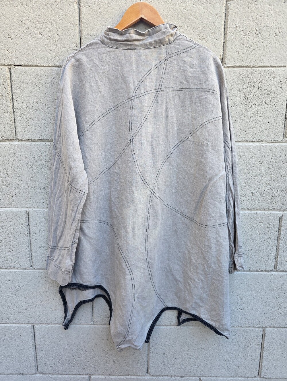 Cynthia Ashby | 100% Linen Asymmetric Art To Wear Button Up Tunic LS Size Small - Picture 11 of 11